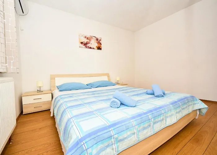 Elena By Interhome Vakantiehuis Posedarje