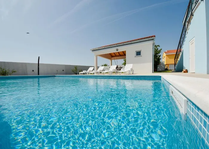 Vakantiehuis Elena By Interhome