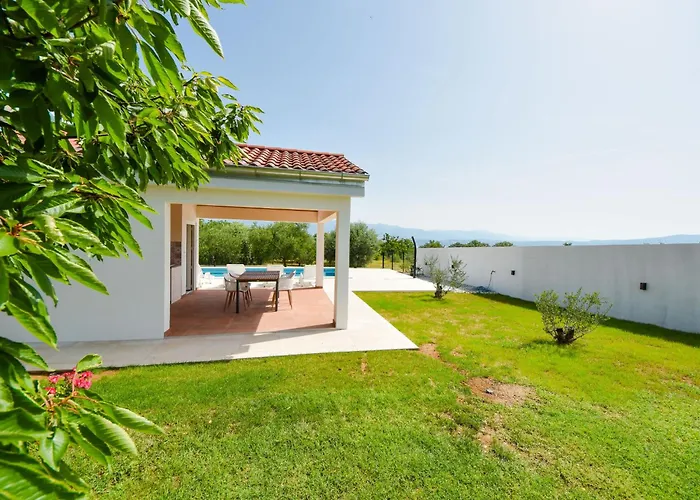 Elena By Interhome Vakantiehuis *