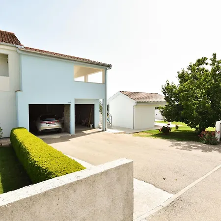Holiday home Elena By Interhome Posedarje